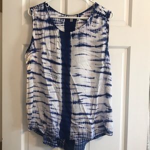 Super comfortable! Light and airy tank. Tie-dye